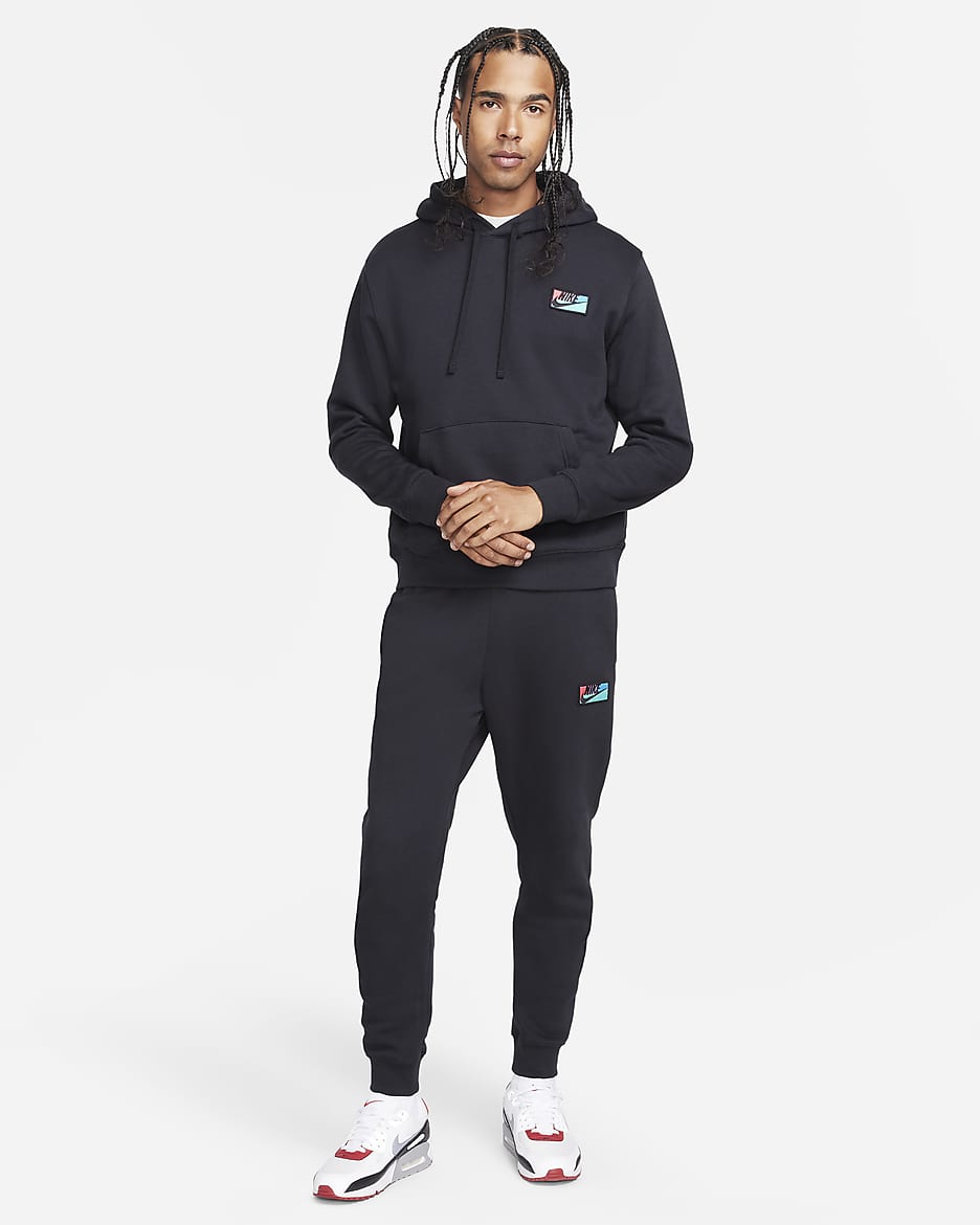 Nike Club Fleece Men s Patch Pullover Hoodie